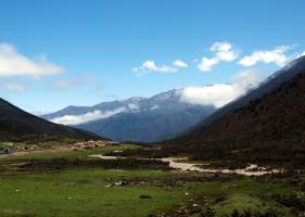 Garze Kangding Lake & Mountain